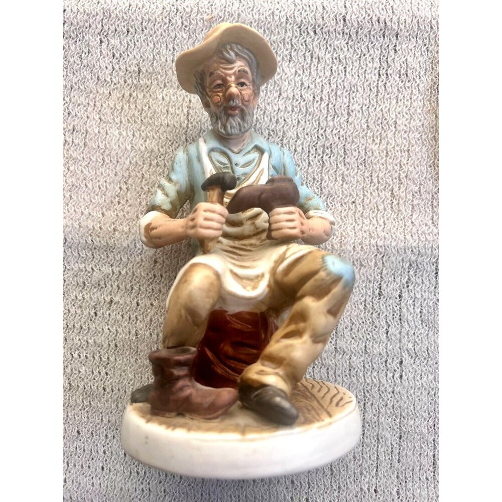 Vintage Lefton Bisque Shoemaker Old‎ People Ceramic Figurine Rare Collectible